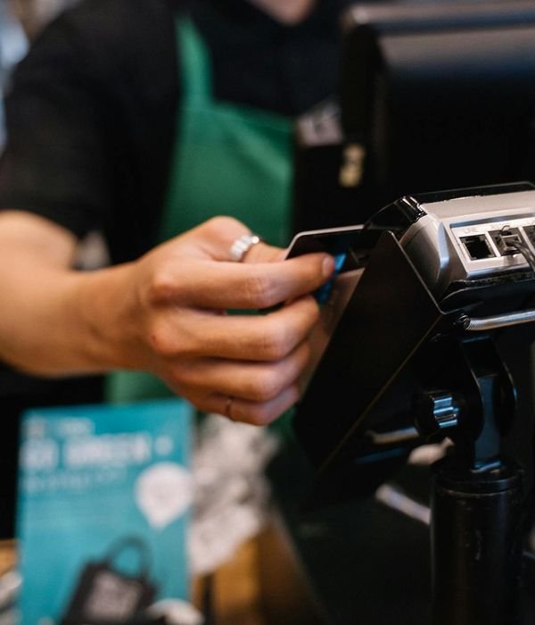 Retail chain customer service optimization and sales transformation